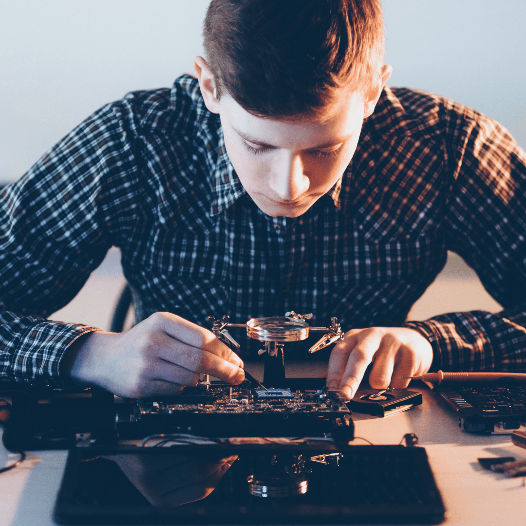 MANUTENÇÃO DE COMPUTADOR PARA EMPRESAS